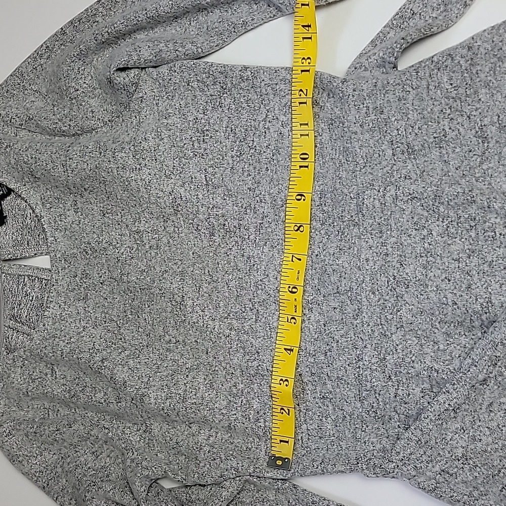 Women's Lulu's dress - Picture 13 of 13